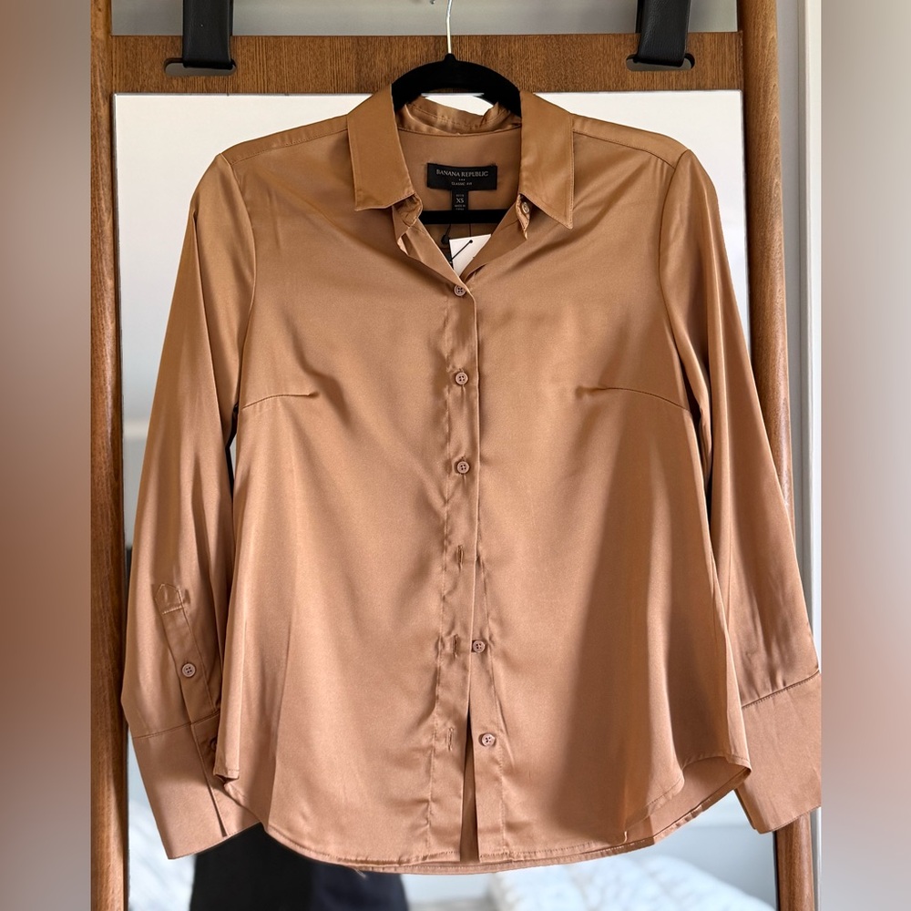 Banana Republic Classic Fit Brown Shirt